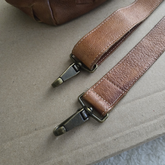 Bed Stu Cognac Orchid Woven Hand Bag - Picture 11 of 16